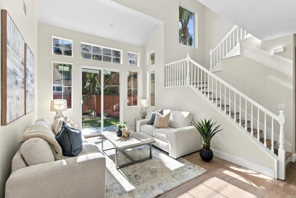 5595 Foxtail Loop