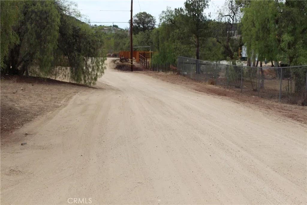 Photo of 25500 Catt/La Estrella RD, Wildomar, CA 92595 (MLS # SW26176892)