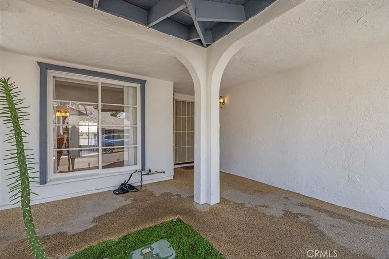 26728 Oak Garden Court