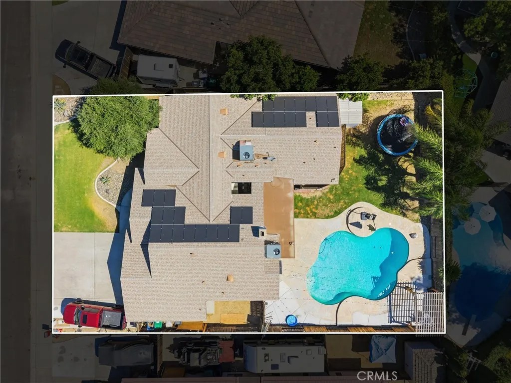 5113 Colonial