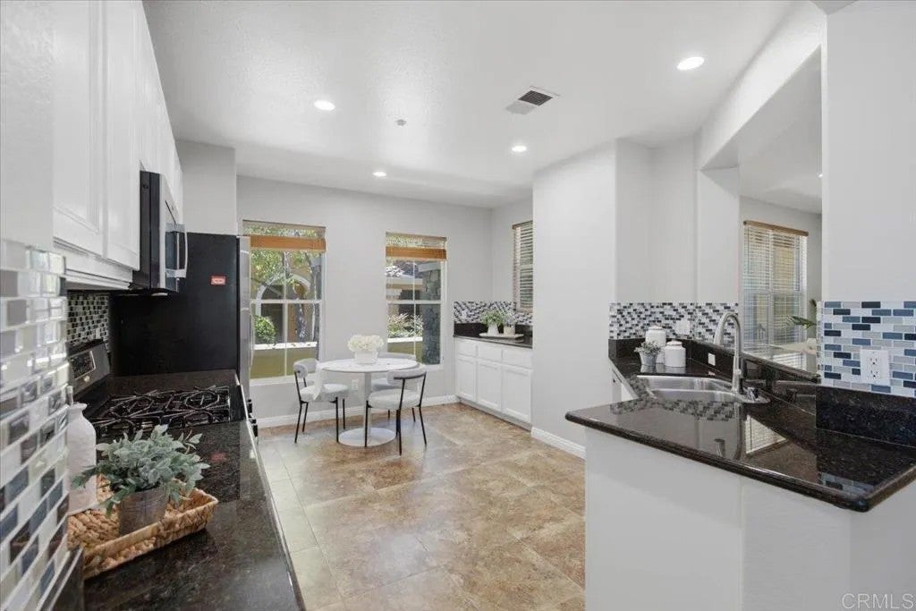 Photo of 1113 Goddard Street, San Marcos, CA 92078 (MLS # NDP2606205)