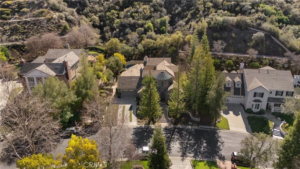 1387 Caitlyn Circle