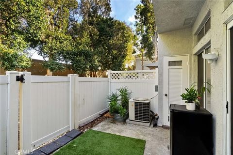 Tiny photo for 28305 Paseo El Siena #10, Laguna Niguel, CA 92677 (MLS # OC26013567)