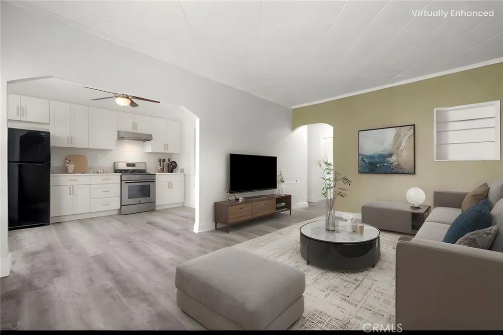2121 James M Wood Boulevard 221
