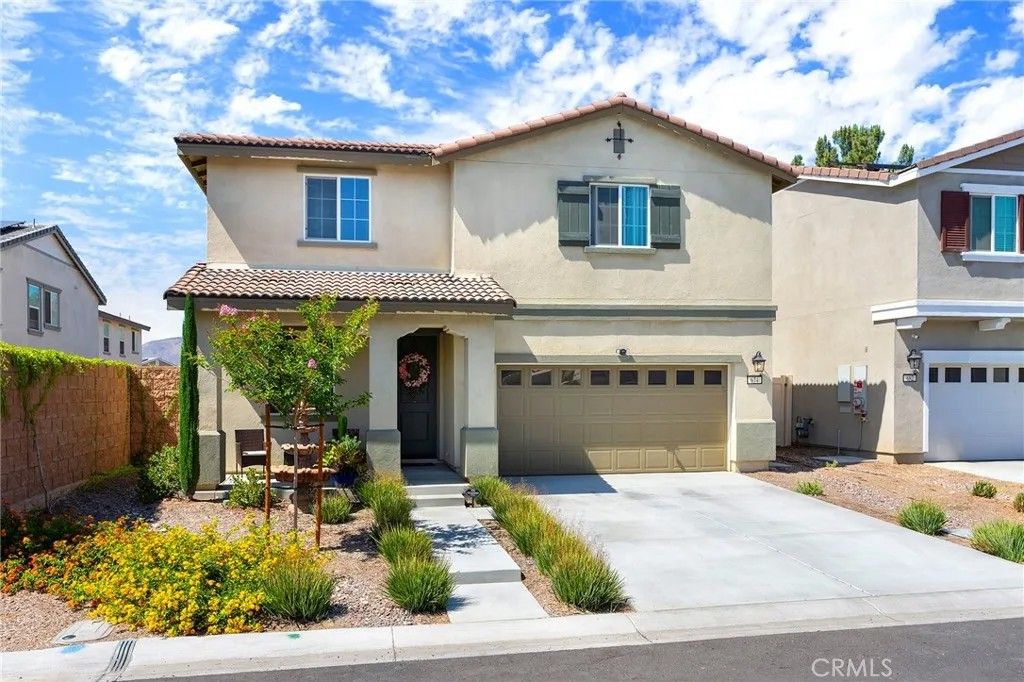 Photo of 674 Hummingbird DR, San Jacinto, CA 92583 (MLS # SW26109001)
