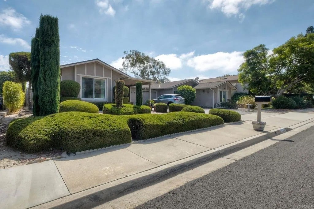 Photo of 1344 Panorama Ridge, Oceanside, CA 92056 (MLS # NDP2608955)