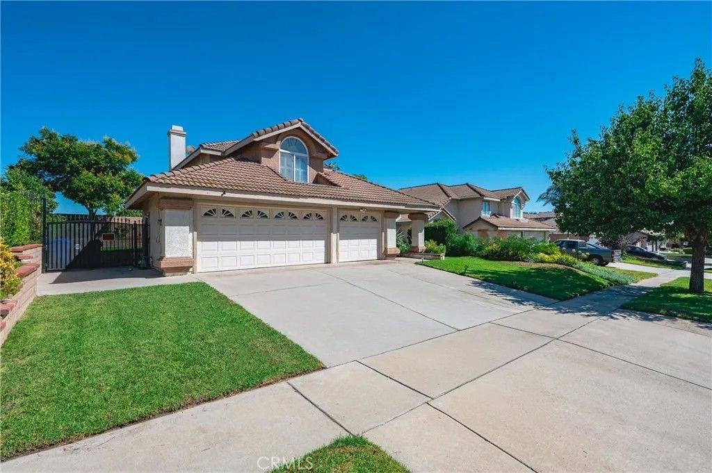 Photo of 6933 Stanislaus Pl, Rancho Cucamonga, CA 91701 (MLS # OC26002779)