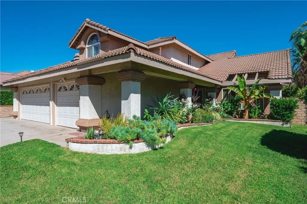 Photo of 6933 Stanislaus Pl, Rancho Cucamonga, CA 91701 (MLS # OC26002779)