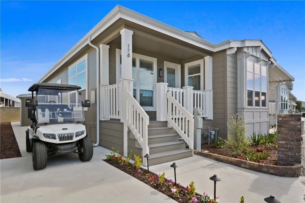 Photo of 16222 Monterey Ln #178, Huntington Beach, CA 92649 (MLS # PW26010679)