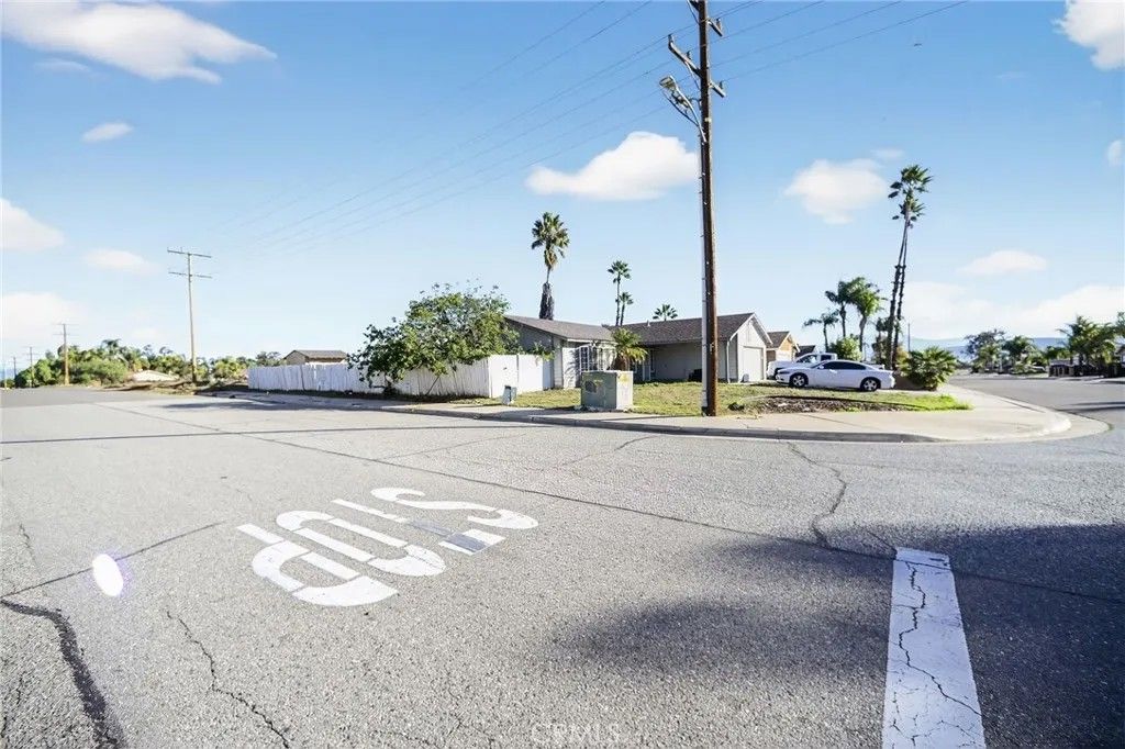 Photo of 498 Serrana Rd, Perris, CA 92570 (MLS # MC25267503)