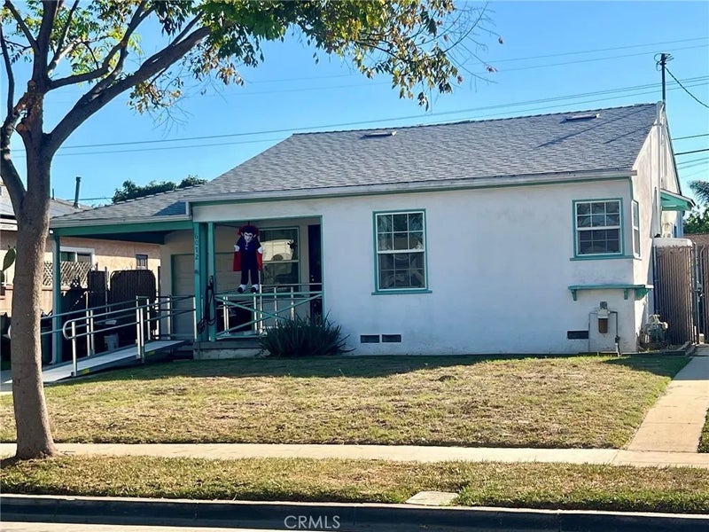 6072 Mckinley Ave.