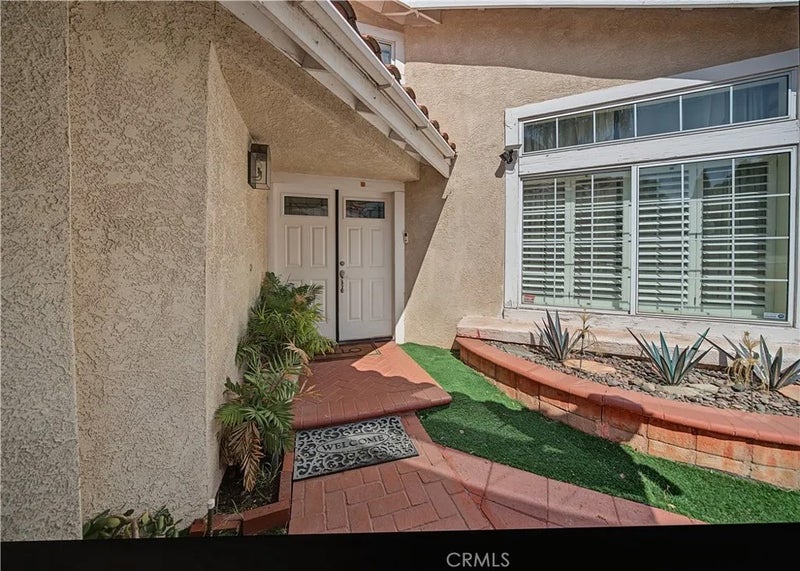 21250 Tennyson Road