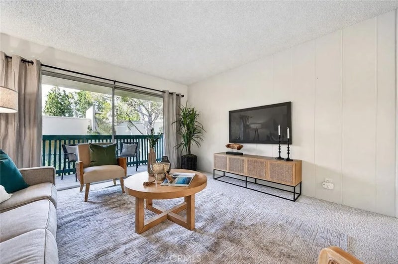 576 N Bellflower 320