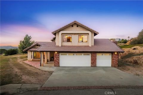 Photo of 31237 Silverset Rd, Acton, CA 93510 (MLS # SR26024704)