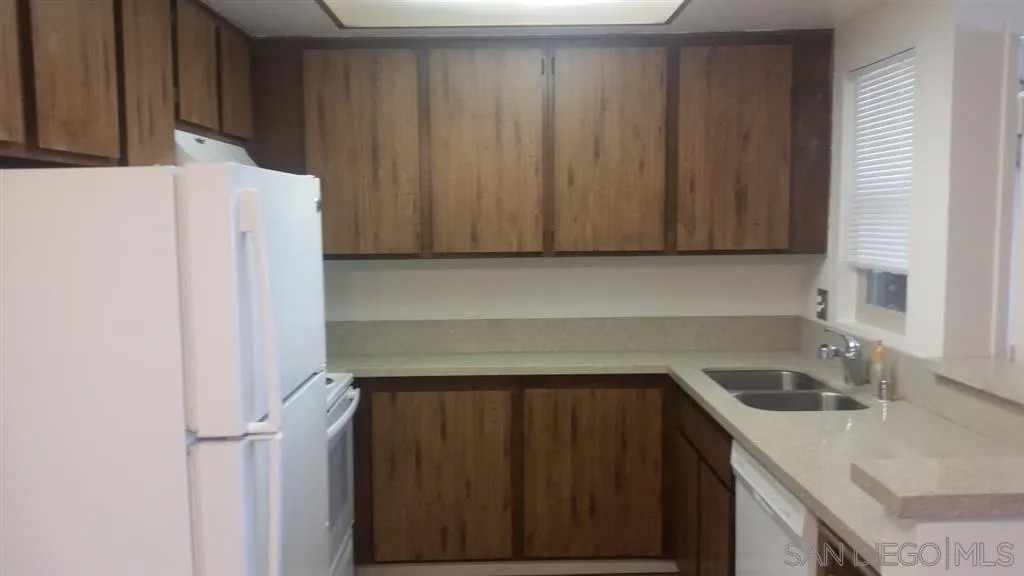 5962 RANCHO MISSION ROAD 219