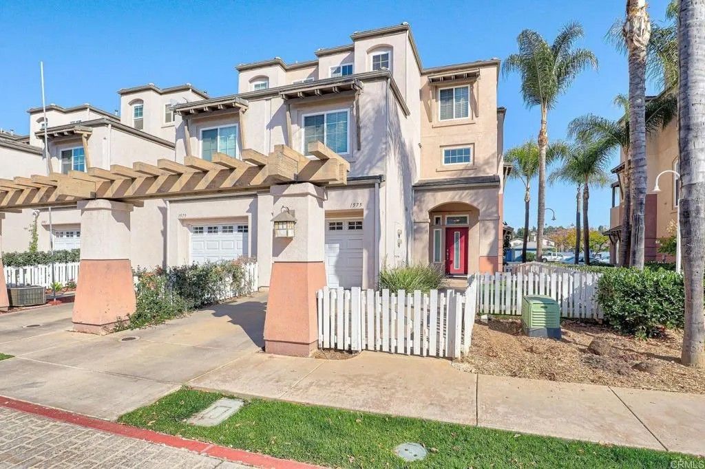 Photo of 1575 S Escondido Boulevard, Escondido, CA 92025 (MLS # PTP2509186)