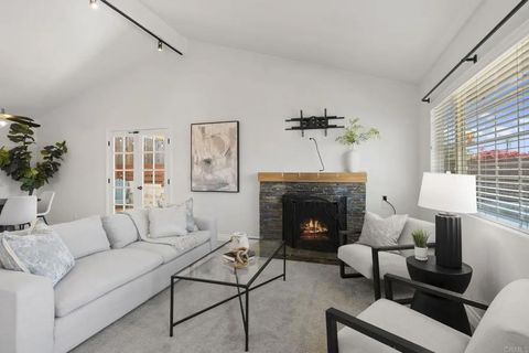157 Belfast Gln Escondido CA 92027