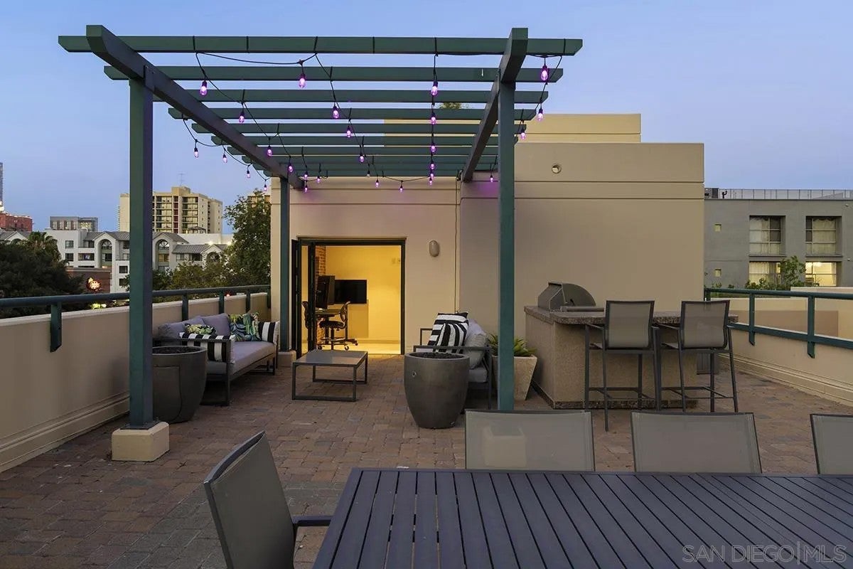 555 Front Street 204