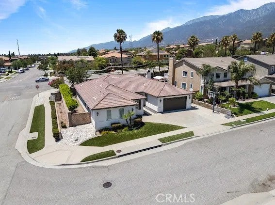 5876 Greyville Place