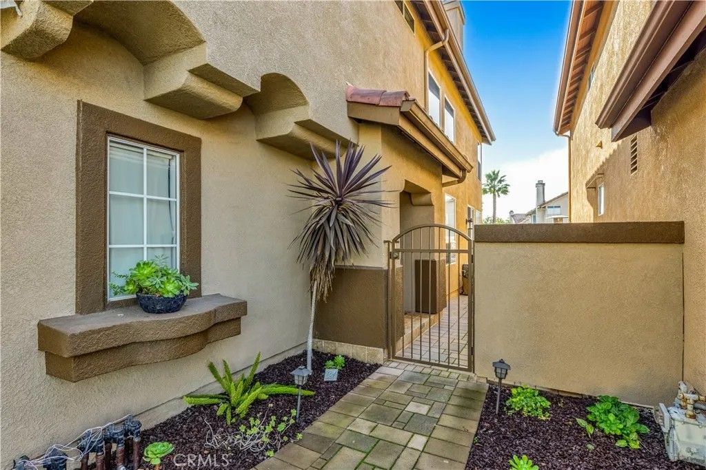 Photo of 24428 Sunshine Dr, Laguna Niguel, CA 92677 (MLS # LG25278343)