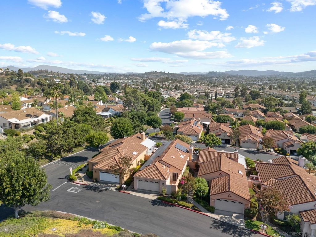 Photo of 1709 Doral Gln, Escondido, CA 92026 (MLS # 250044858)