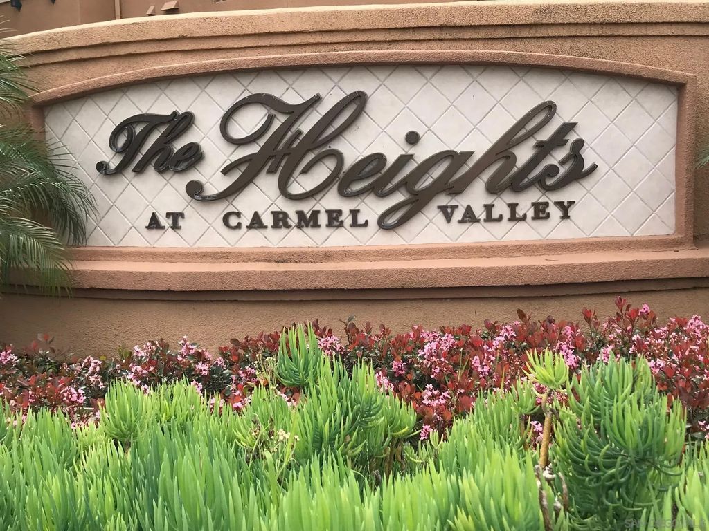 Photo of 12362 Carmel Country Rd #G208, San Diego, CA 92130 (MLS # 260004784)