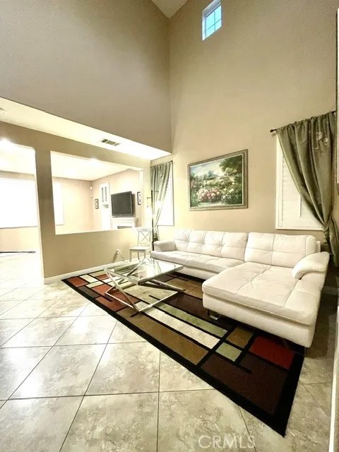 1224 S Cabernet Circle