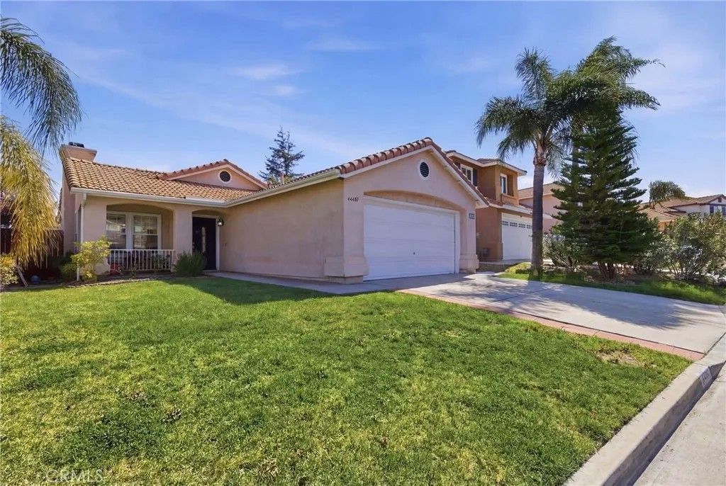 Photo of 44462 Cayenne Trail, Temecula, CA 92592 (MLS # SB26053770)