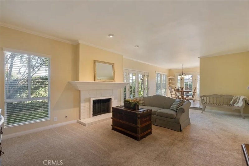 110 Oak Forest Circle