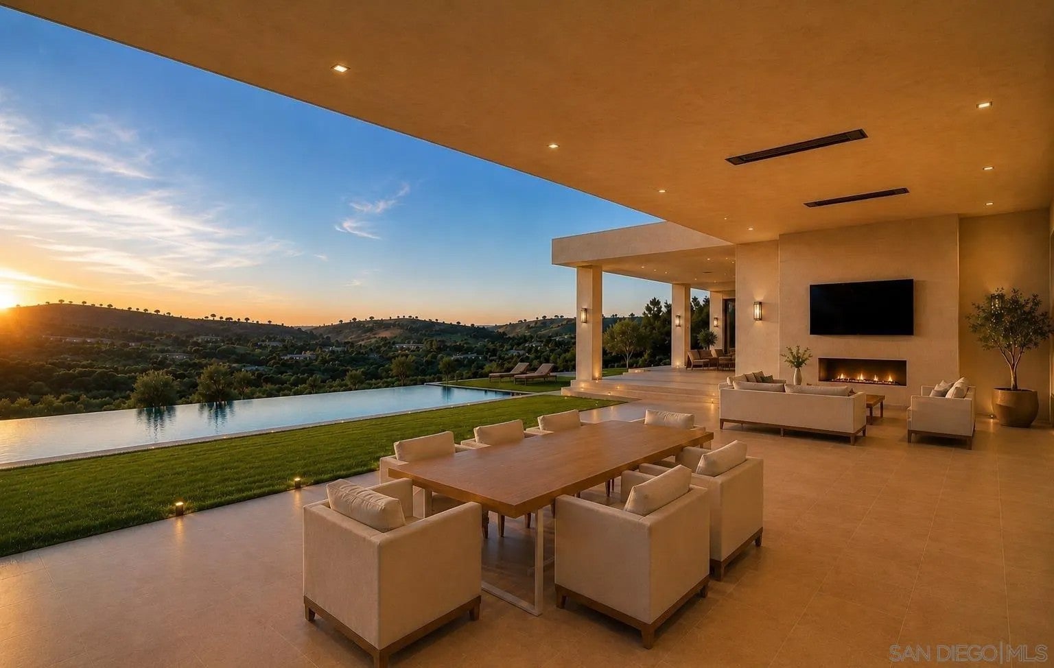 6858 Las Colinas