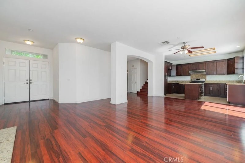 8727 Woodward Ct