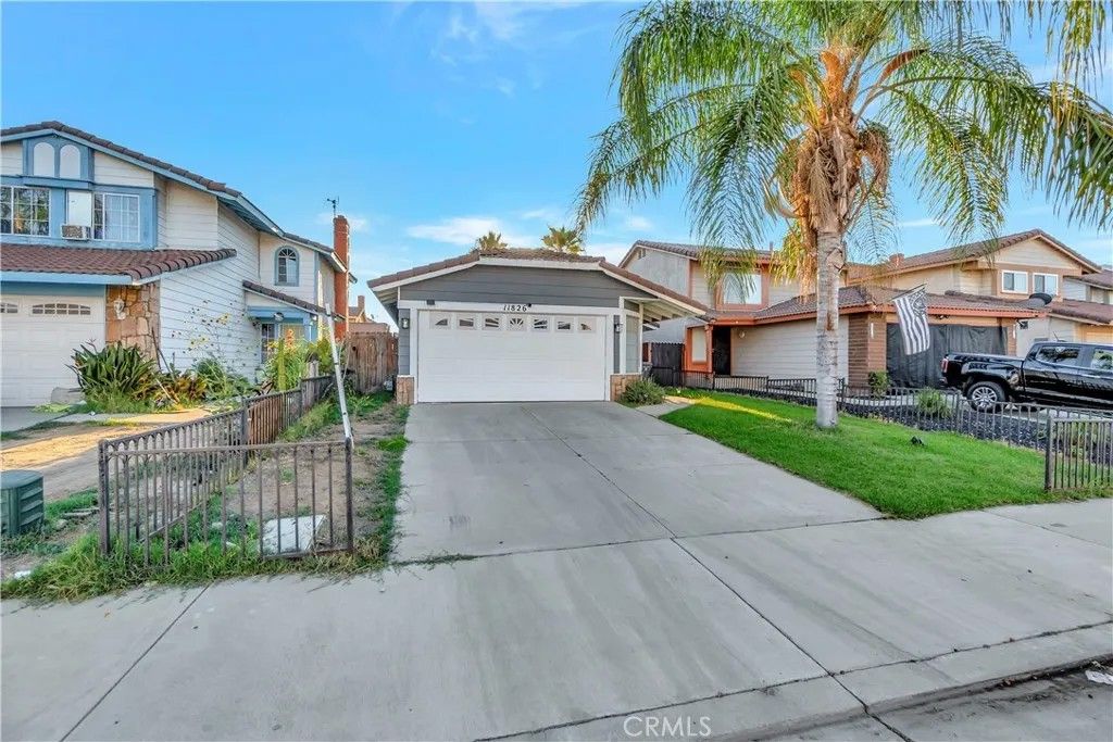 Photo of 11826 Wild Flax Ln, Moreno Valley, CA 92557 (MLS # IV25278807)