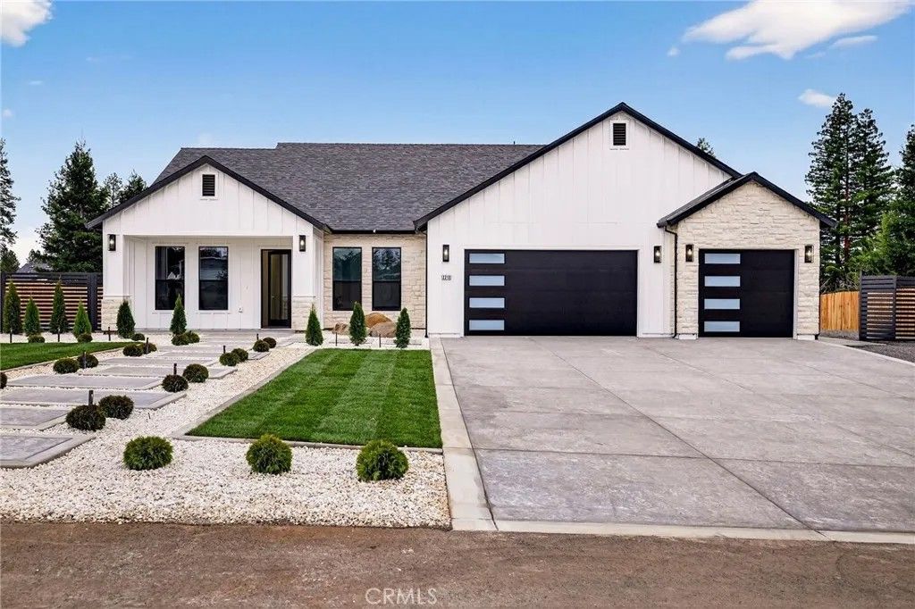 Photo of 2210 Thornburg Road, Paradise, CA 95969 (MLS # PA26021613)