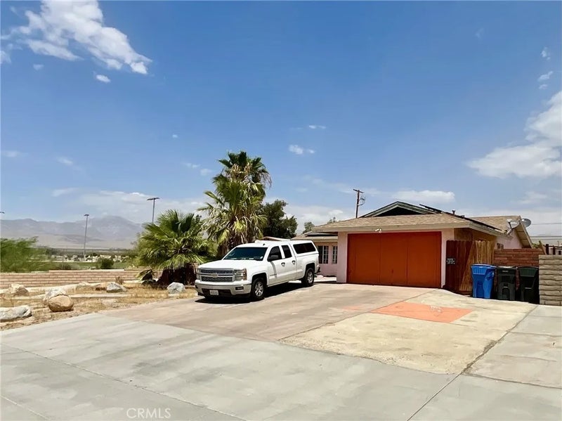 65760 4th Street