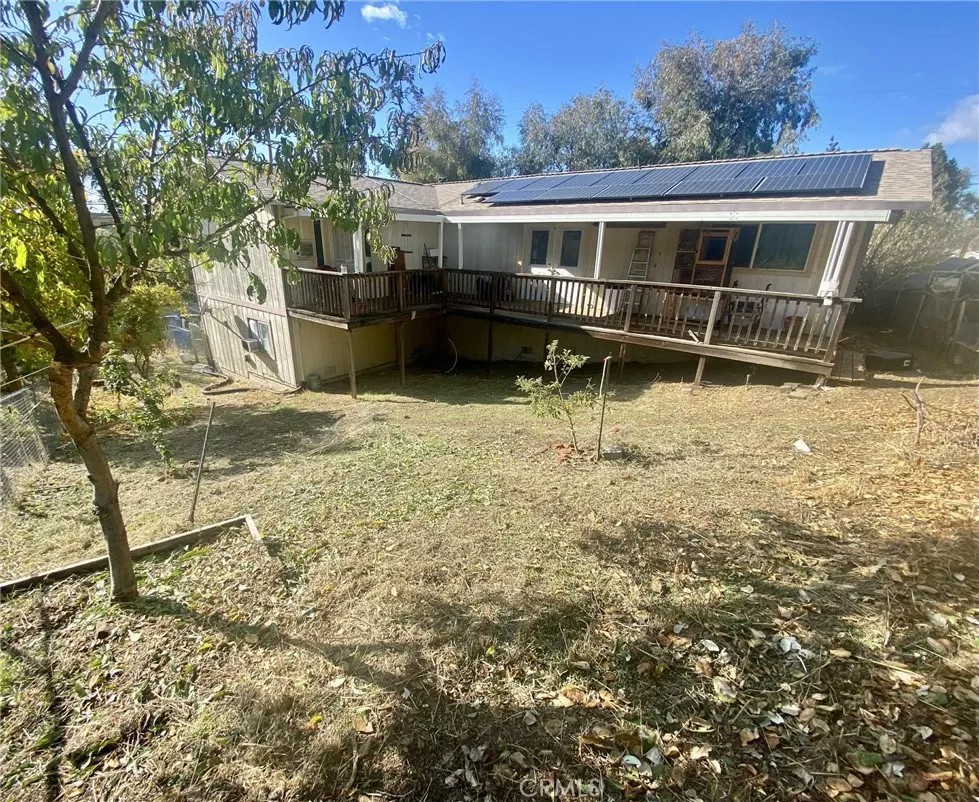 2900 Oakcrest Drive