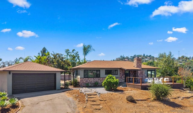 10765 Lupin, La Mesa