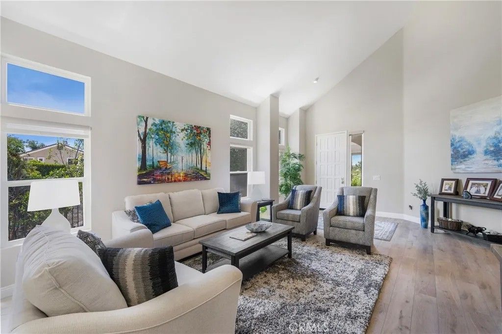 Photo of 76 Hillrise, Rancho Santa Margarita, CA 92679 (MLS # OC26079958)