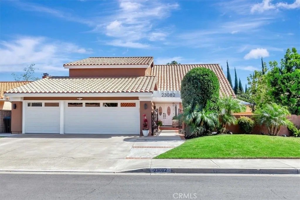 Photo of 23082 Sonoita, Mission Viejo, CA 92691 (MLS # OC26050876)