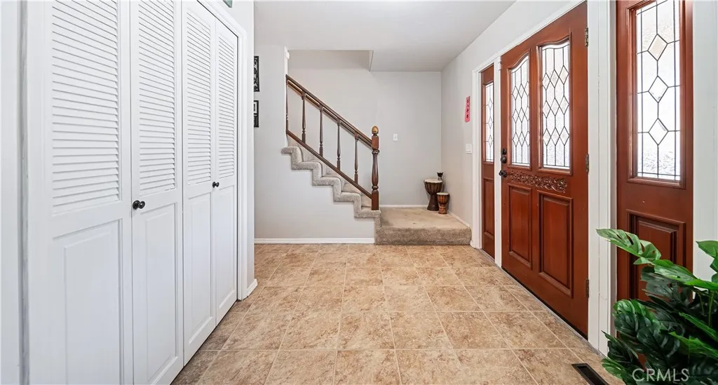 62 Pepper Tree Rd