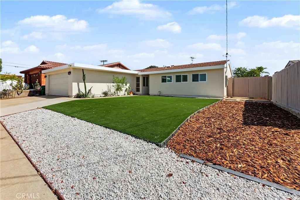 2589 Monette Drive