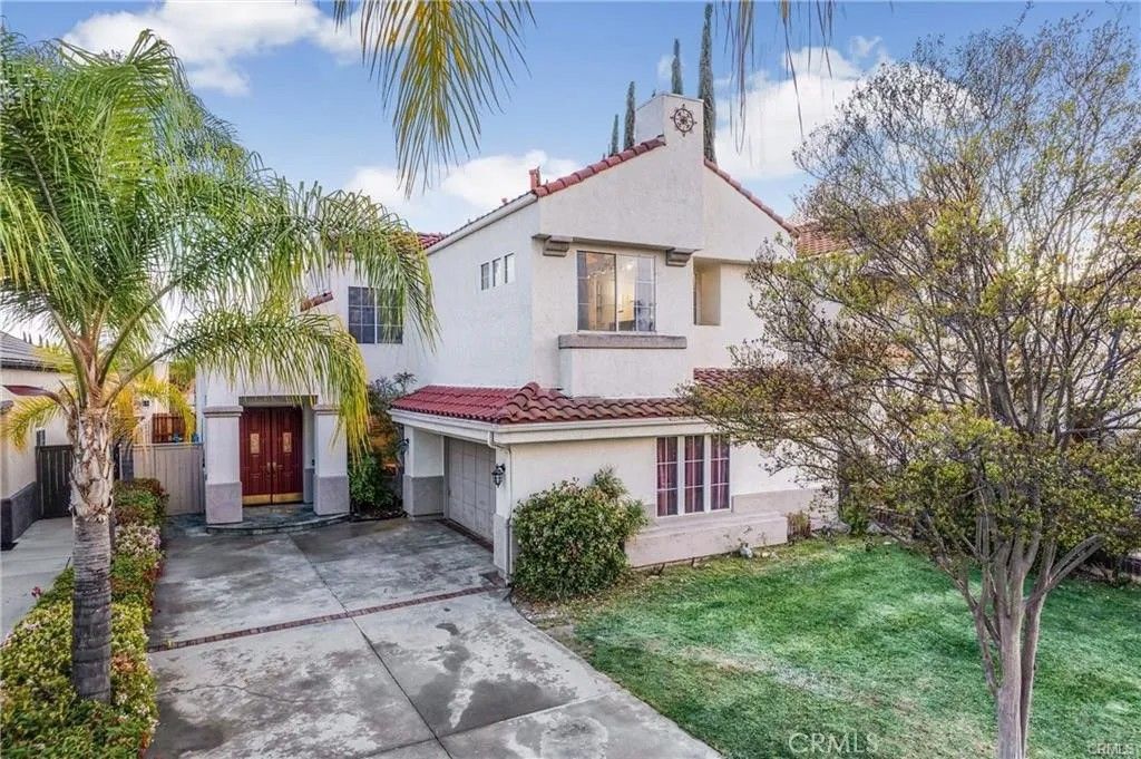 Photo of 25099 Calle Entradero, Murrieta, CA 92563 (MLS # SW25229292)