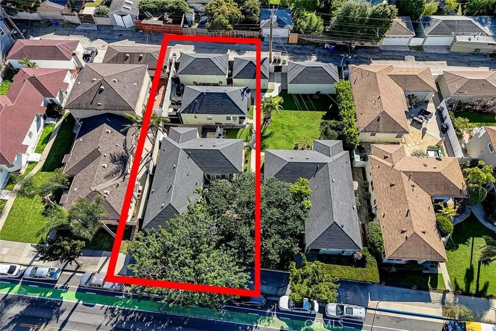 Photo of 1502 Ocean Park, Santa Monica, CA 90405 (MLS # SB26007288)