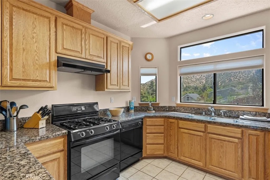 5394 Pacific Crest