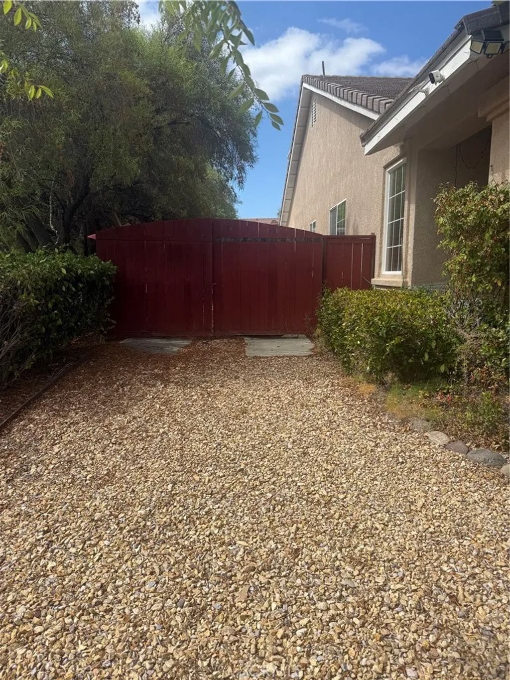 Photo of 42307 Wild Mustang Road, Murrieta, CA 92562 (MLS # IG25216570)