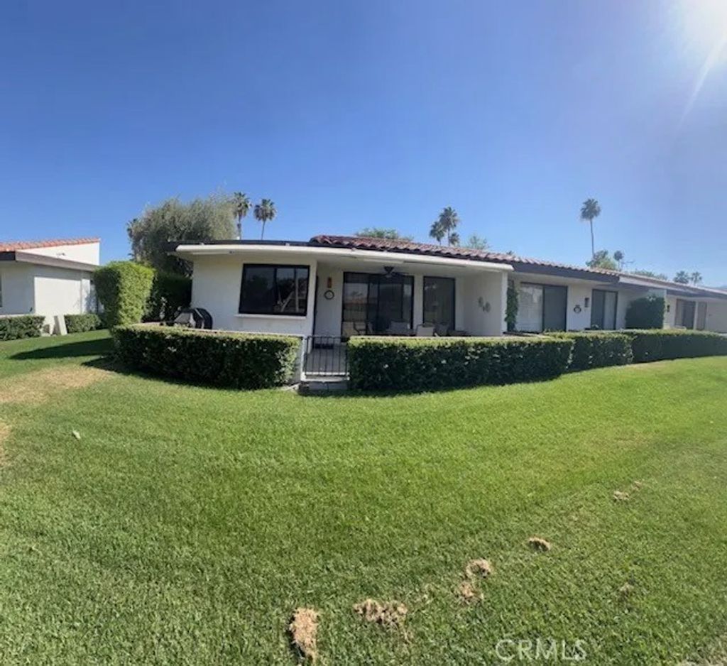 Photo of 8 Padron WAY, Rancho Mirage, CA 92270 (MLS # TR26112681)