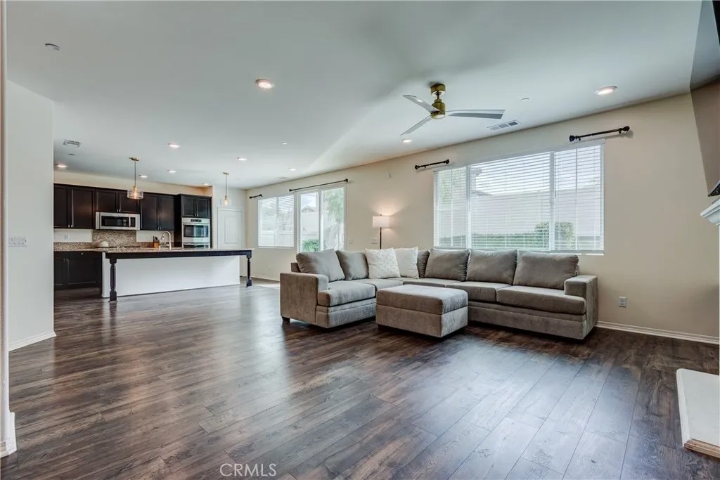 30156 Bristol Gate Street