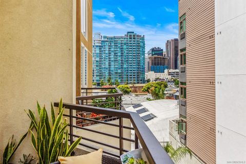 Tiny photo for 1480 Broadway #2609, San Diego, CA 92101 (MLS # 250036611)