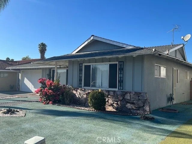 1140 Amberwood Drive