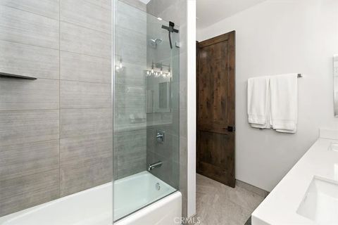 Tiny photo for 679 Summit Boulevard, Big Bear, CA 92315 (MLS # CV25272633)