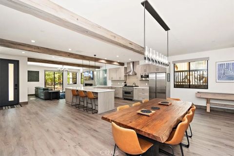 Tiny photo for 679 Summit Boulevard, Big Bear, CA 92315 (MLS # CV25272633)